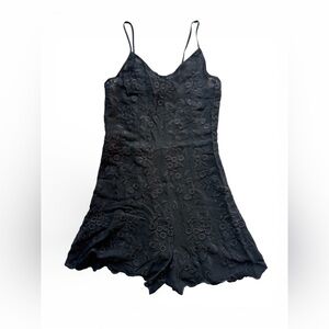 Sadie & Sage Black Floral Embroidered Sleeveless Romper - S